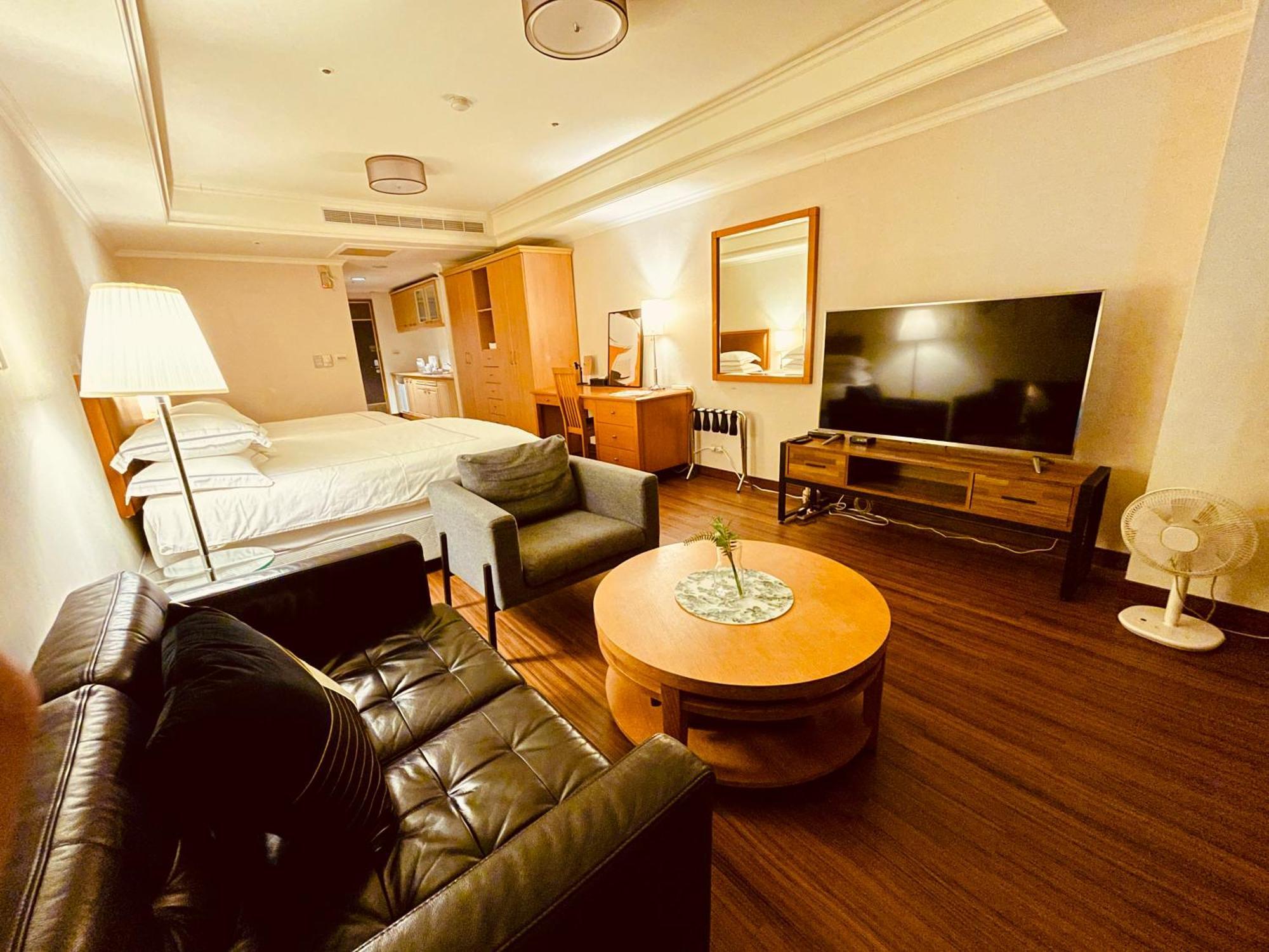 Apartament 台中自由行 Zewnętrze zdjęcie
