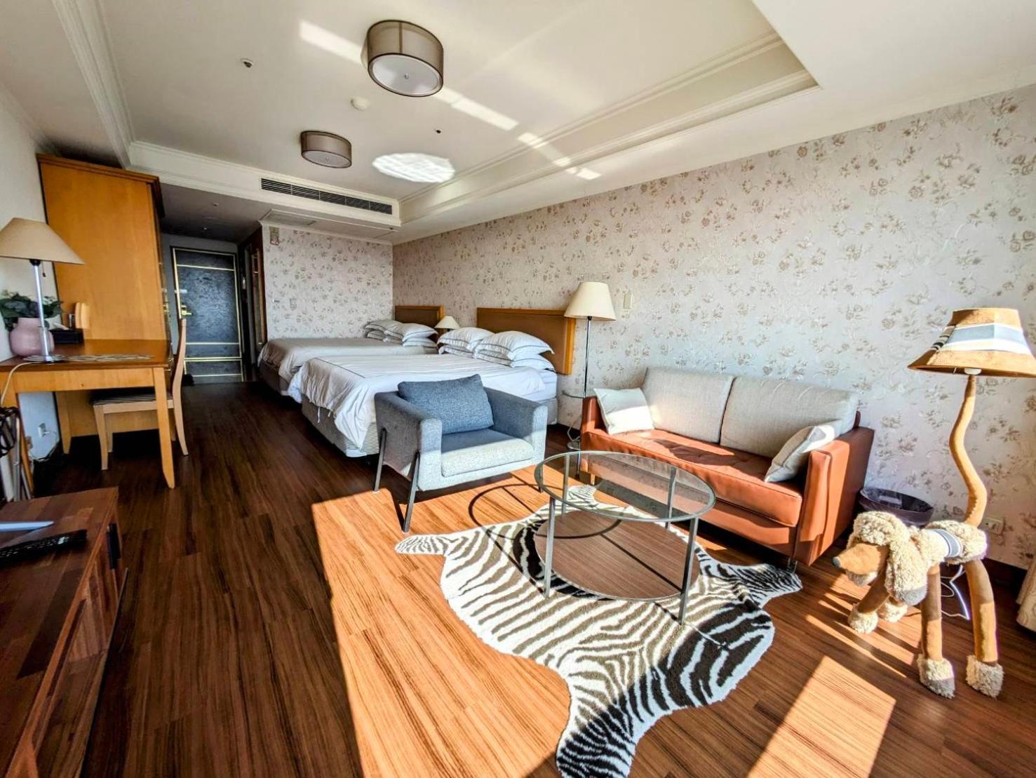 Apartament 台中自由行 Zewnętrze zdjęcie