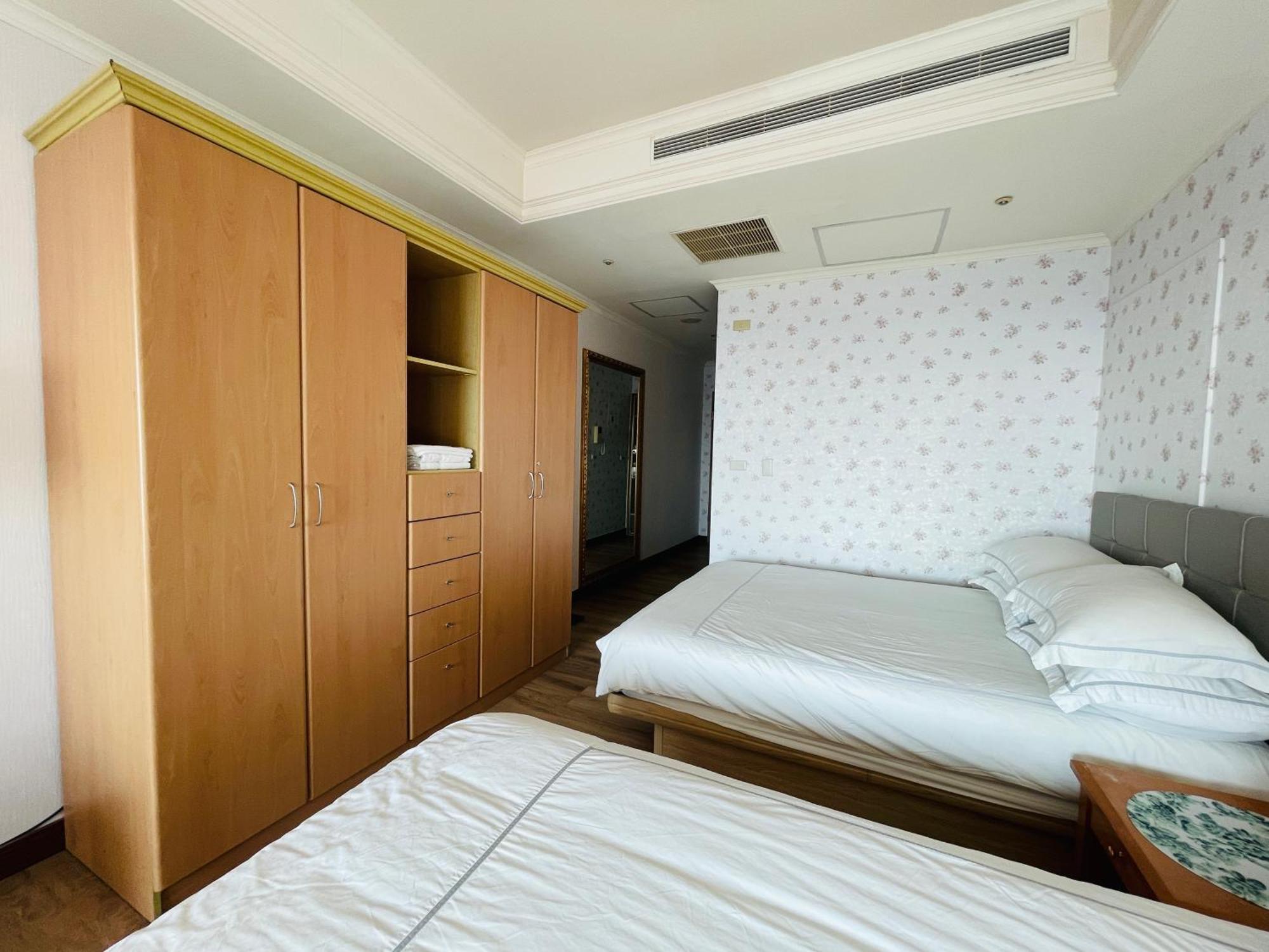 Apartament 台中自由行 Zewnętrze zdjęcie