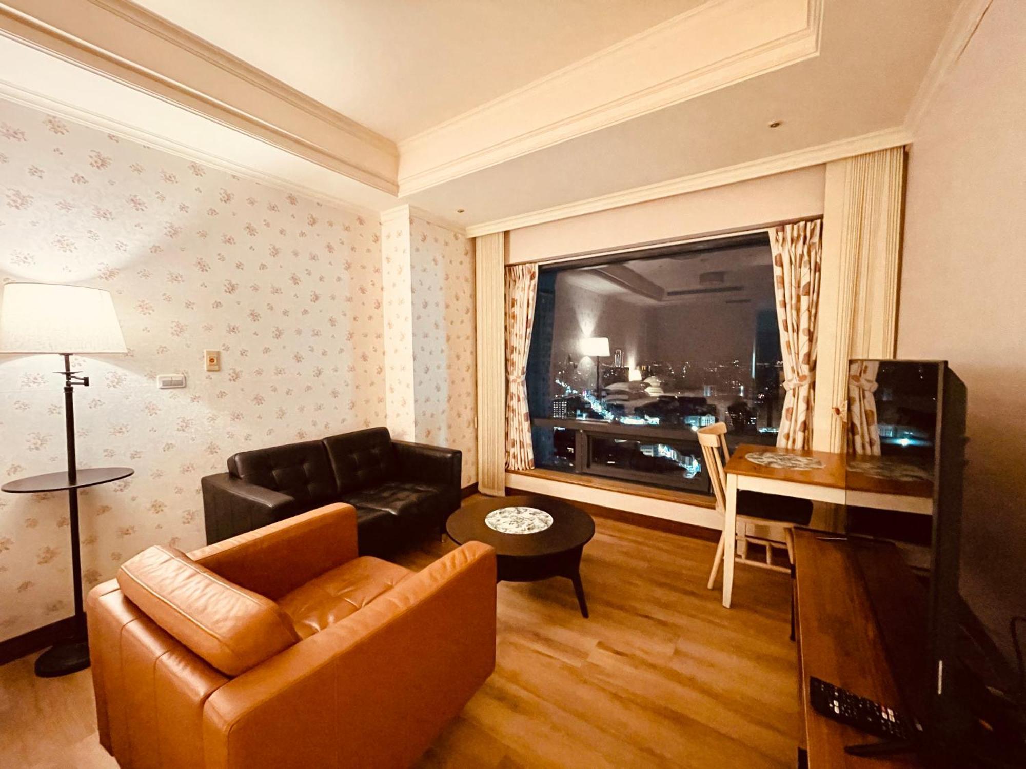 Apartament 台中自由行 Zewnętrze zdjęcie